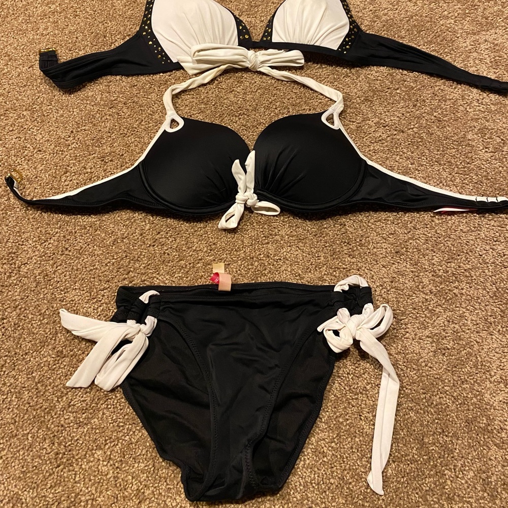 Victoria Secret 2 Piece Swim Suit Bikini with Extra Top!